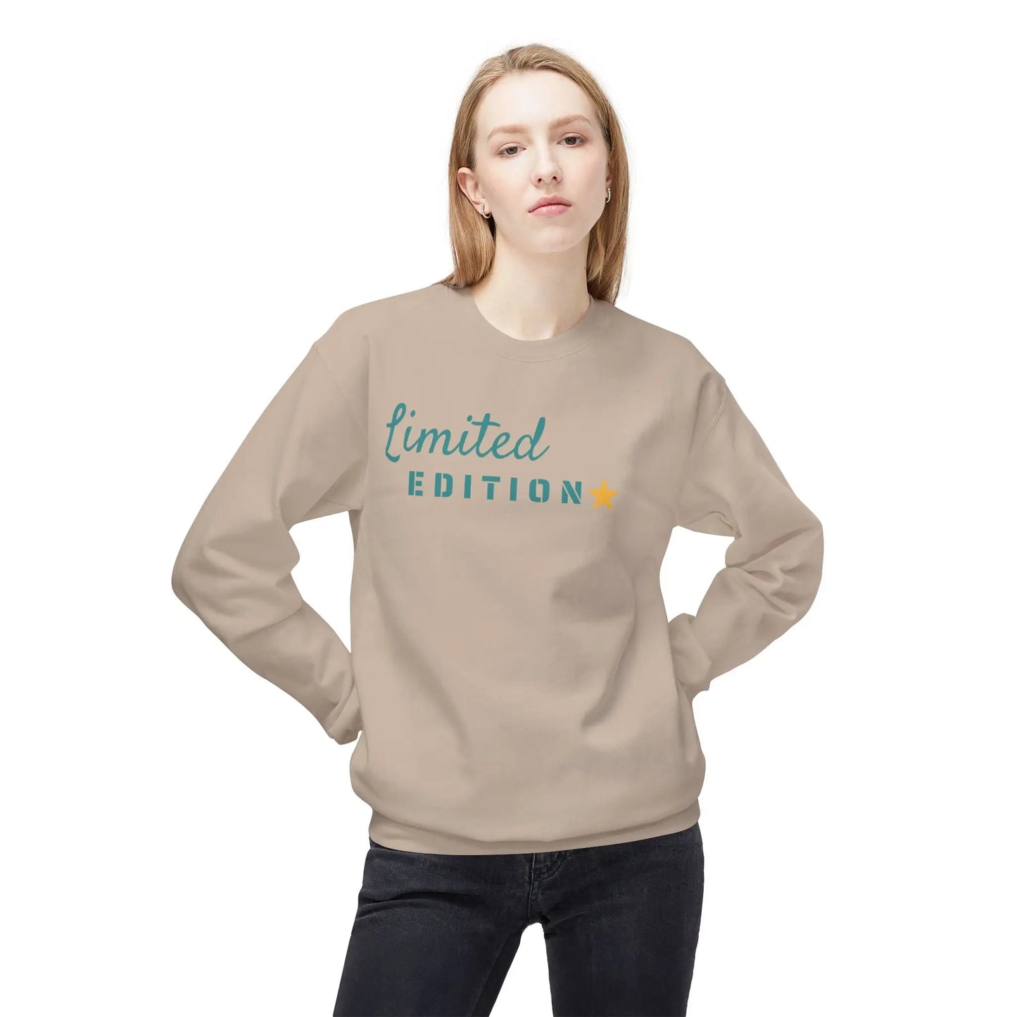 SLT Unisex Fleece Sweatshirt - StarLuxeTrend