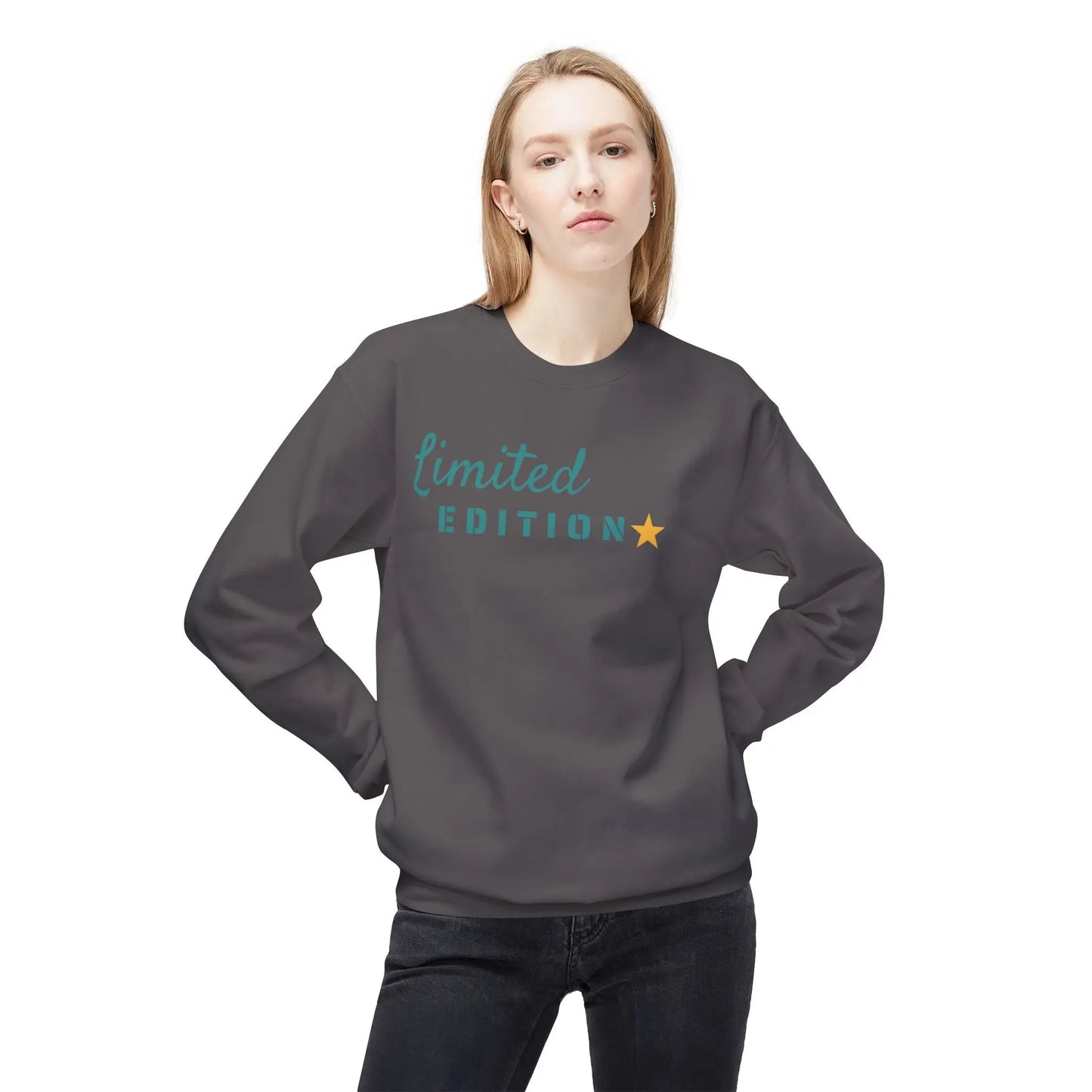 SLT Unisex Fleece Sweatshirt - StarLuxeTrend