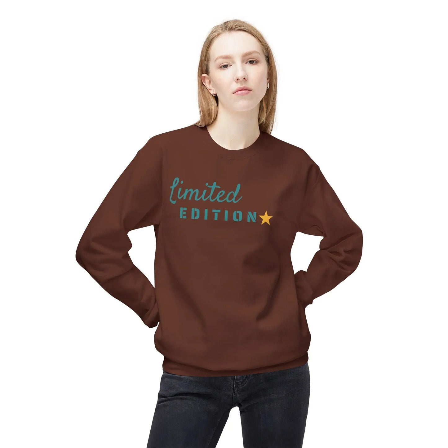 SLT Unisex Fleece Sweatshirt - StarLuxeTrend