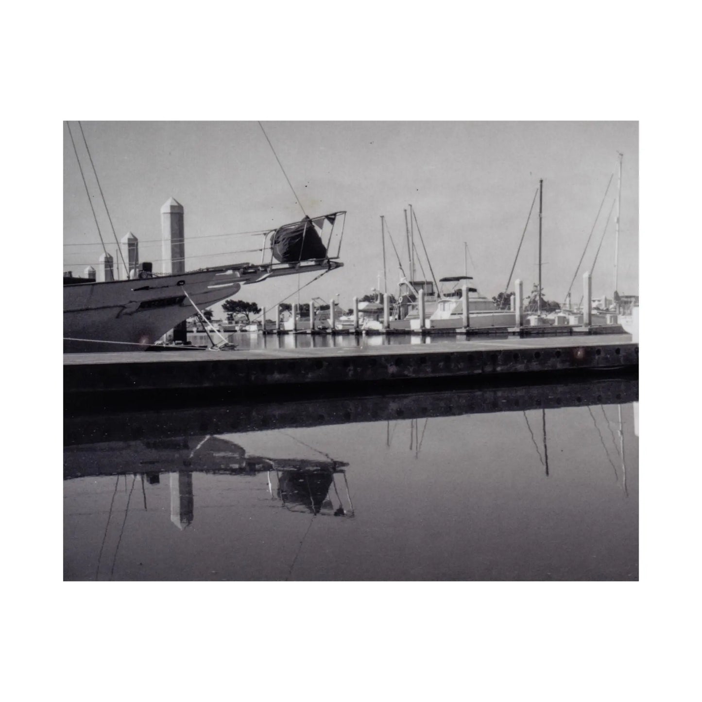 San Francisco Bay Boat Dock, Polaroid Print - Matte Horizontal Posters 36x24 & 20x16 - StarLuxeTrend