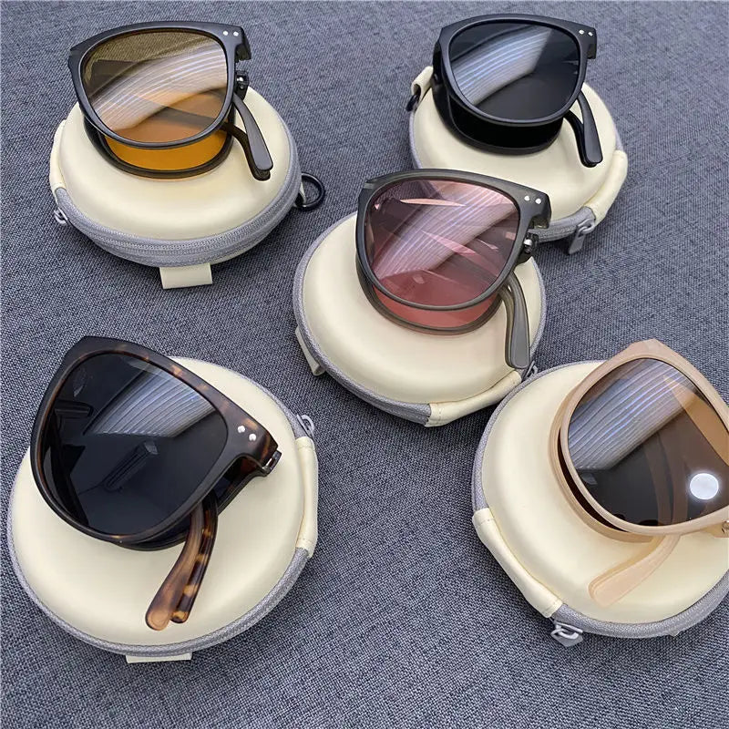 Foldable Unisex Square Sunglasses – Lightweight Portable UV Protection