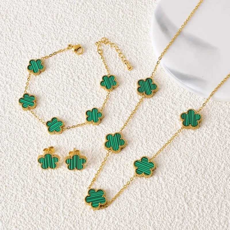 Elegant 3-Piece Minimalist Gold Clover Jewelry Set for Women