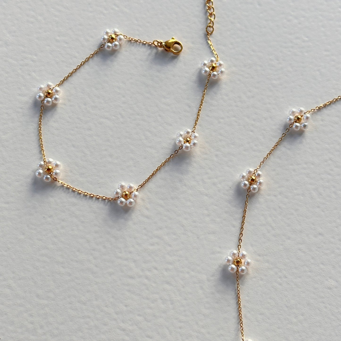 Daisy Pearl Flower Necklace Set For Women