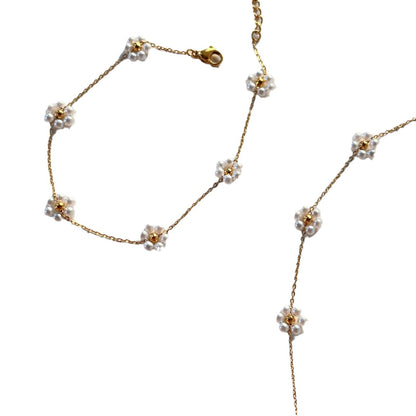 Daisy Pearl Flower Necklace Set For Women