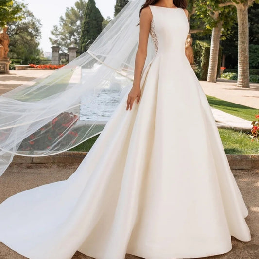 SLT Simple Elegant Trailing Wedding Dress