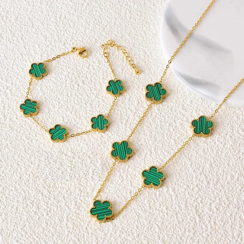 Elegant 3-Piece Minimalist Gold Clover Jewelry Set for Women