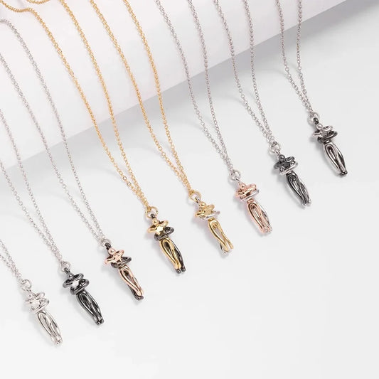 Chic Hug Pendant Necklace for Couples - Elegant Love Symbol