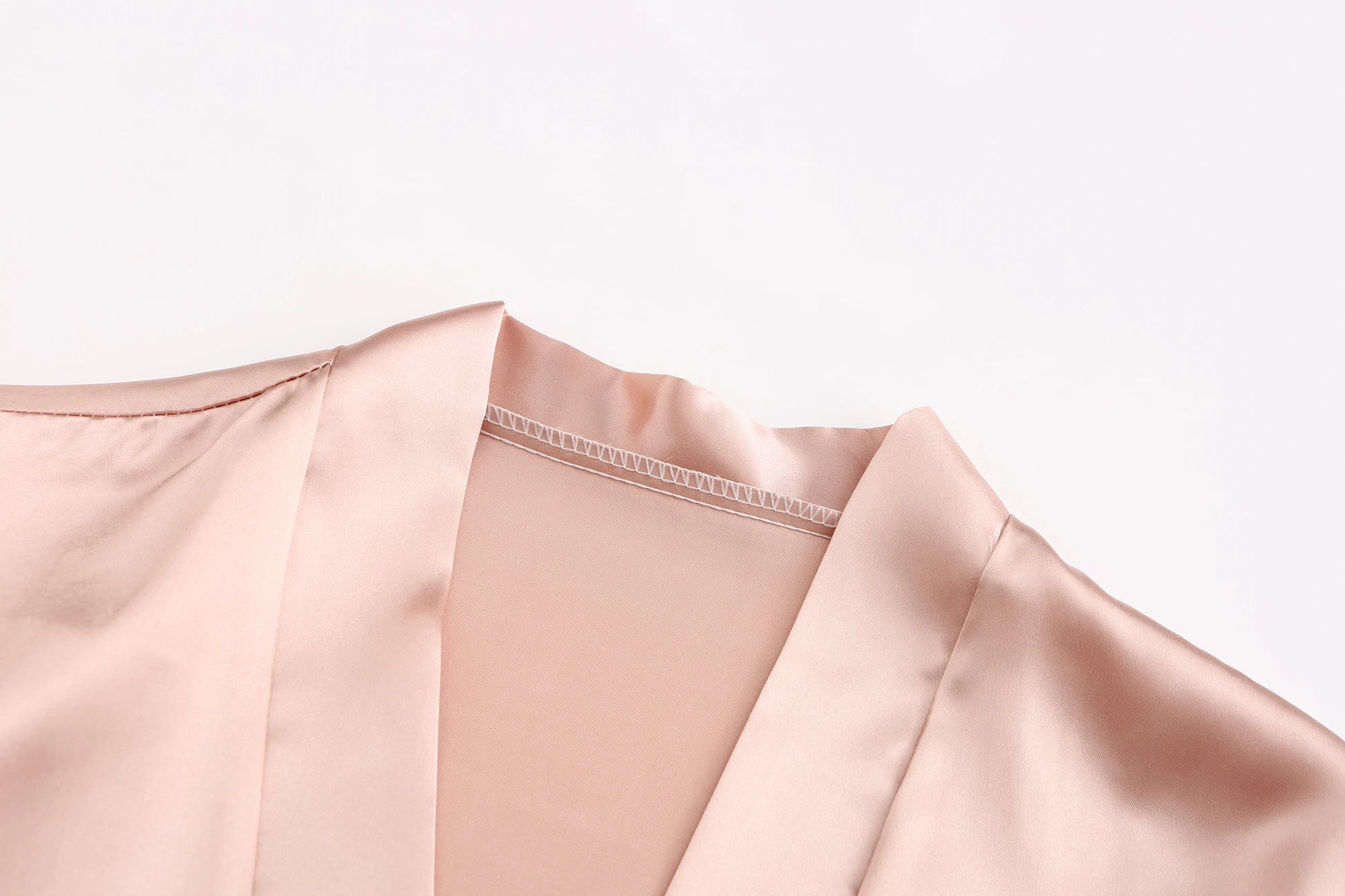 Bridesmaid Robes for Bridal Party - StarLuxeTrend