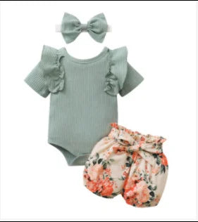 Adorable Baby Girl Summer Outfit Set – Floral Print Ruffle Top with Matching Headband & Shoes | Sizes 3M–24M