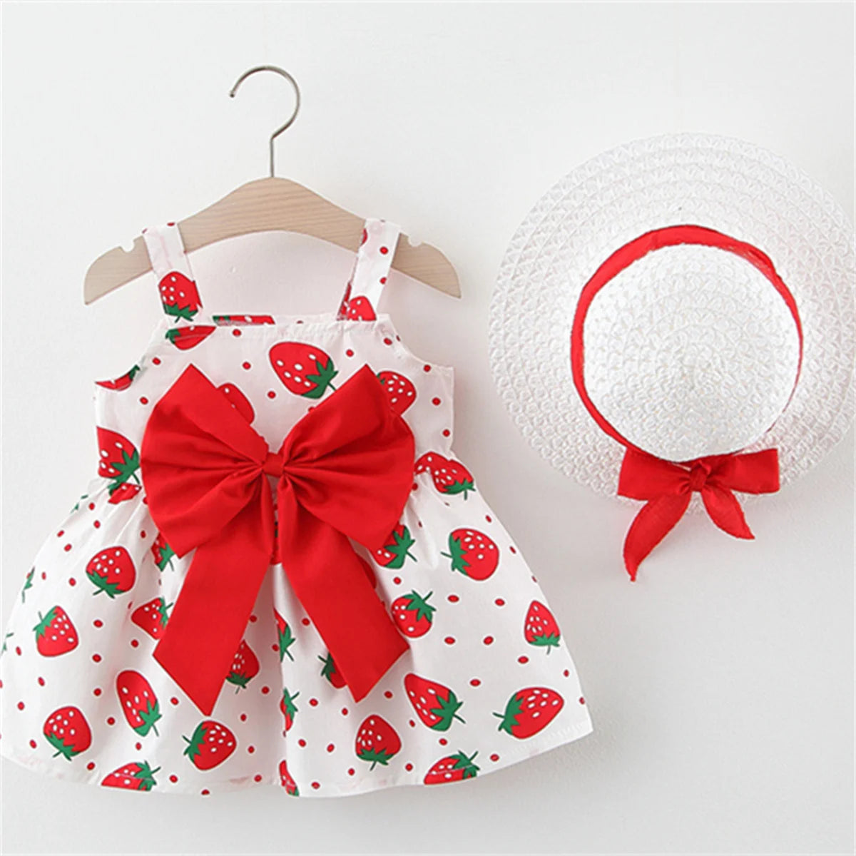 Sweet Summer Baby Girl Strawberry Dress with Matching Hat – Sleeveless Vacation Outfit for 1–2 Years