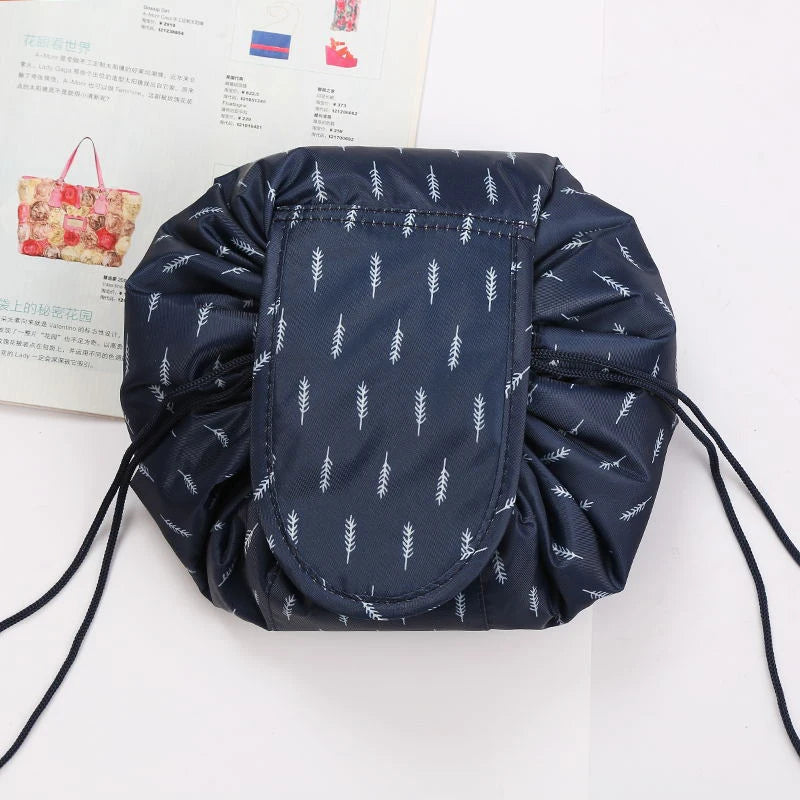 Waterproof Drawstring Makeup Bag – Portable Travel Cosmetic Organizer for Women